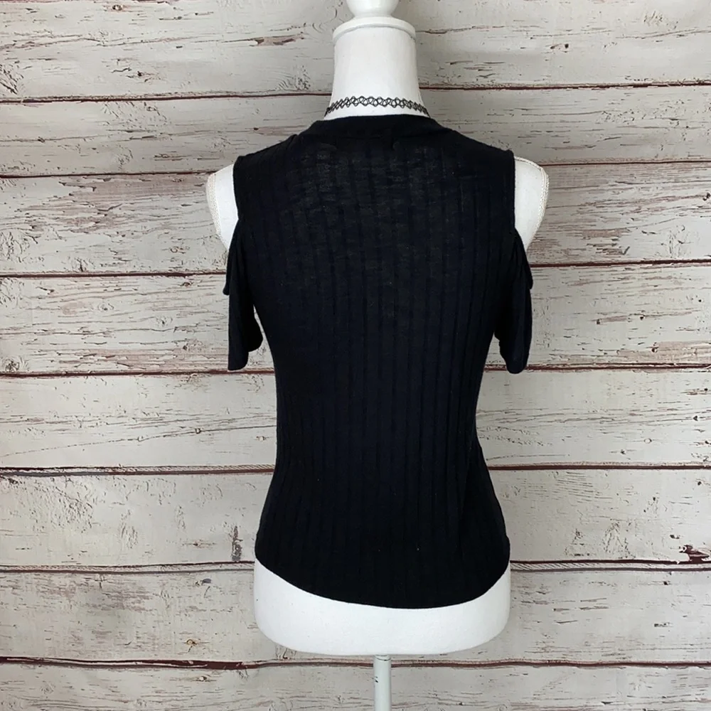 Pink Rose Cold Shoulder Black Medium Top